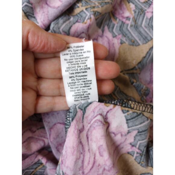 Lularoe Dress Small Carly Swing High Low Black Purple Flowers Casual Comfy - Picture 7 of 7